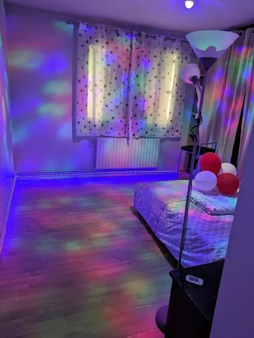 Holiday apartment for 5 people, with balcony and view - 1