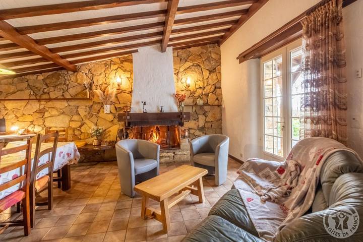 Gîte pour 6 personnes, avec jardin, animaux acceptés dans les Hautes-Pyrénées - 2