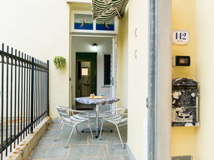 Ferienwohnung für 5 Personen, mit Terrasse in Riva Ligure