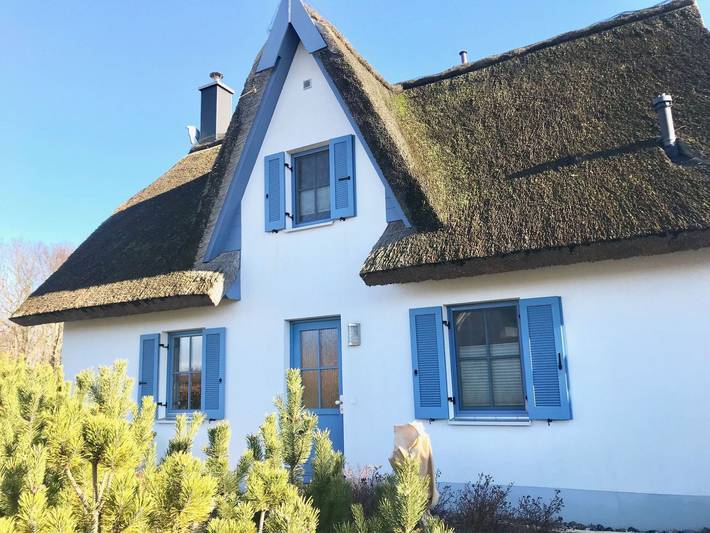 Ferienhaus für 4 Personen, mit Sauna und Garten in Glowe