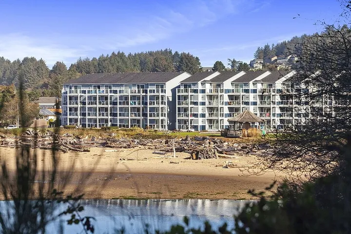 Vacation apartment for 6 people, with balcony - 1