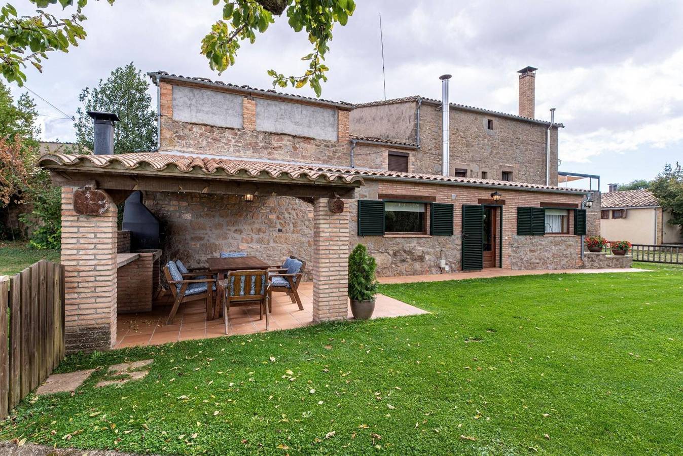 Casa Rural El Cobert del Carro – Komfort und Natur für Ihren perfekten Aufenthalt in Lladurs, Lleida Provinz