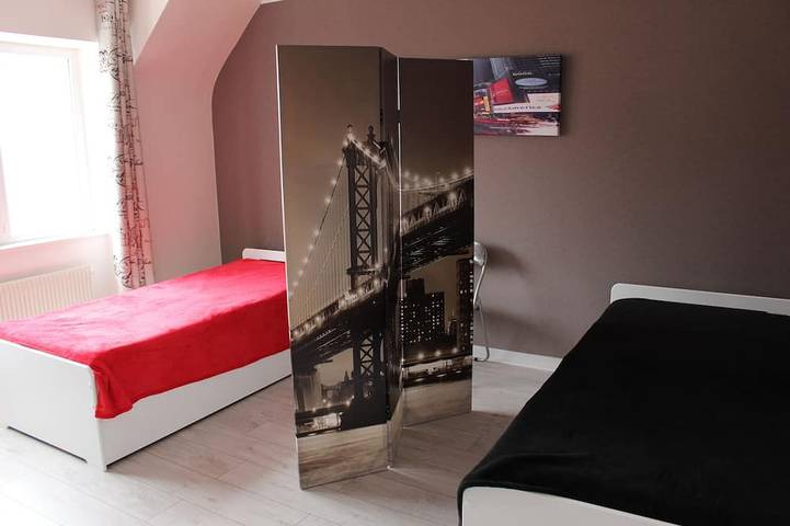 Location de vacances pour 10 personnes, avec terrasse et jardin, animaux acceptés dans Plage Lehan - 4