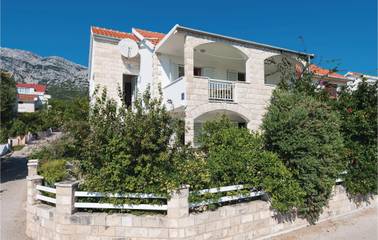 Ferienwohnung für 5 Personen, mit Terrasse in Orebic
