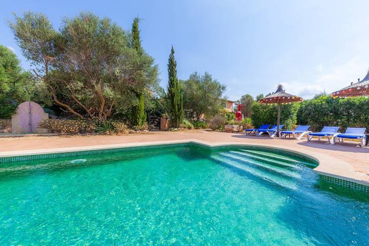 A rural idyll with communal pool – Casa Acuario in Llucmajor, South Majorca