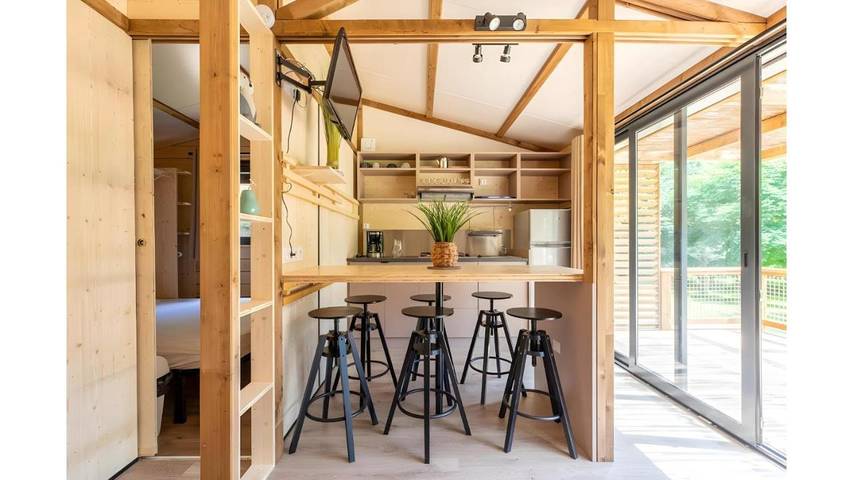 Gîte pour 5 personnes, avec jardin et terrasse, animaux acceptés dans Lac de Vouglans - 2