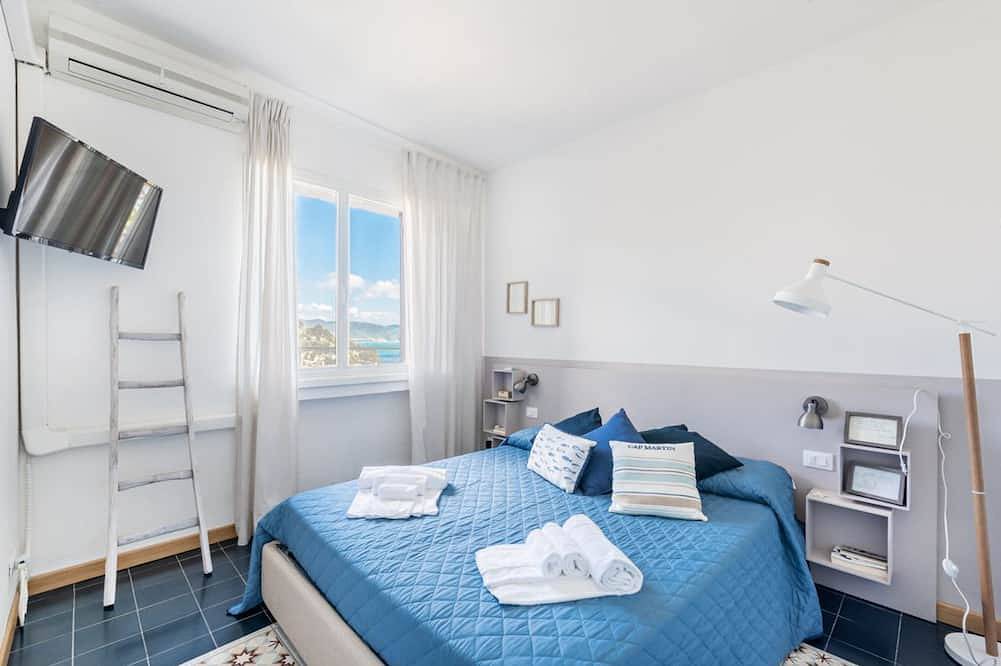 Entire apartment, Echo of the Poets, Welcome Way in Portovenere, Porto Venere Municipality