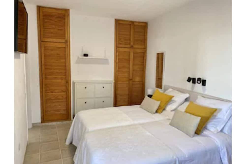 Entire apartment, Coqueto y Económico Apartamento Vistas al mar in Breña Baja, La Palma South
