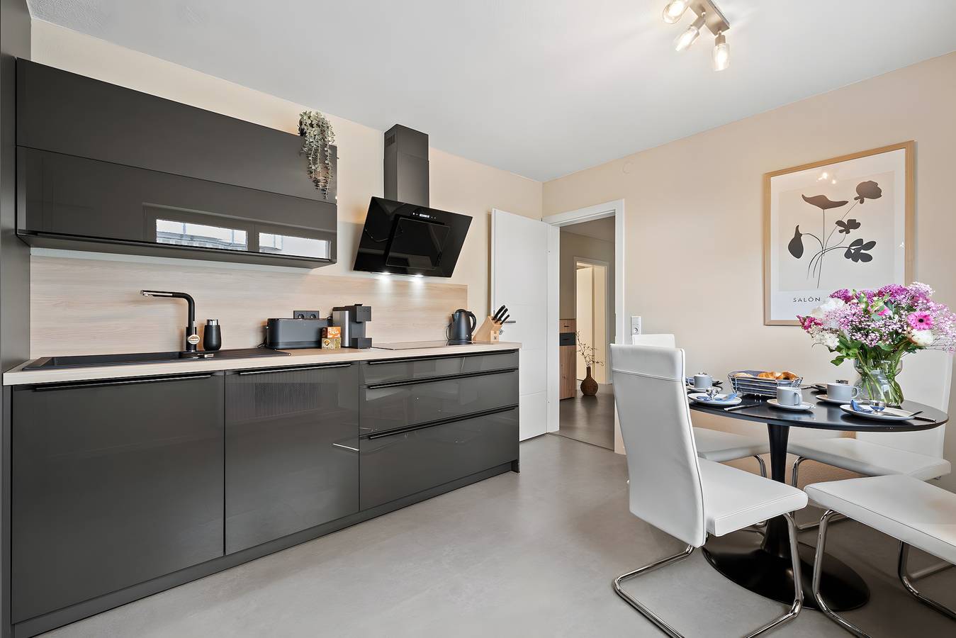 Ganze Wohnung, Apartment 'Rosenquarz' mit gemeinsamer Terrasse und Wlan in Überlingen, Region Bodensee-Oberschwaben