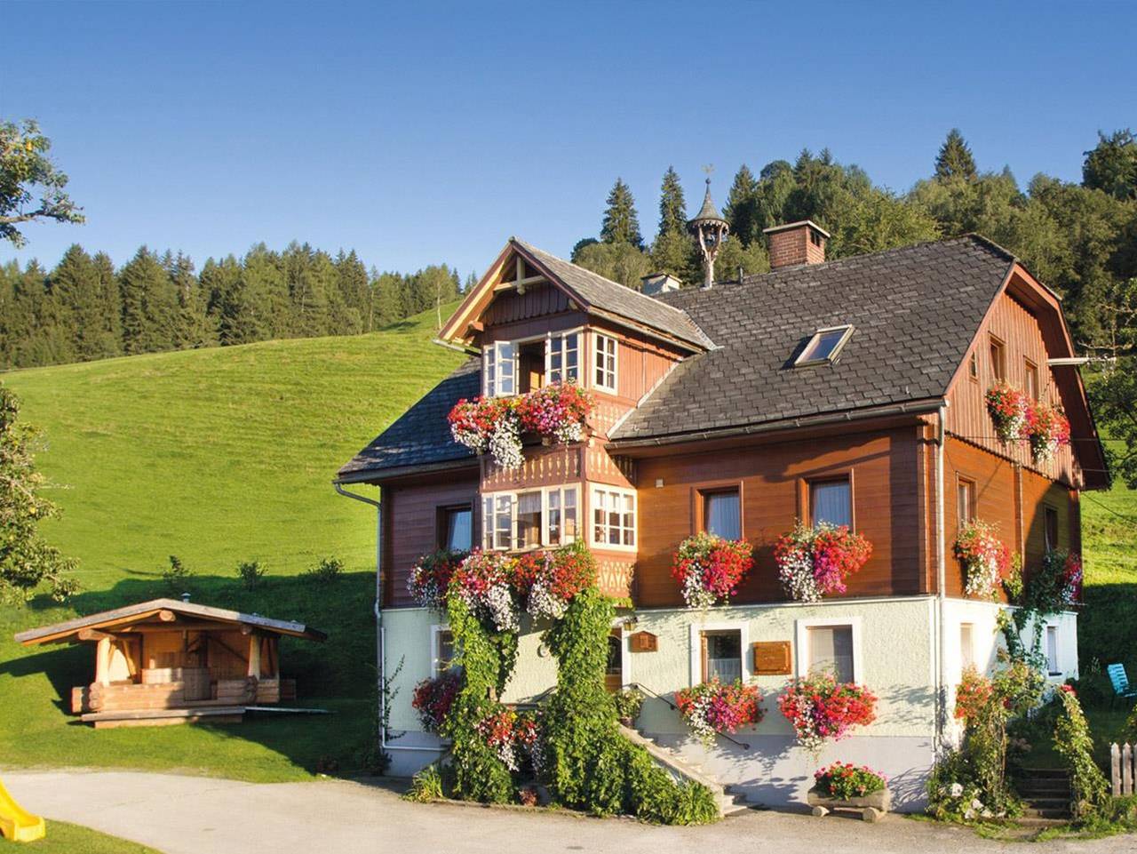 Ringlerhof - Dreibettzimmer"Romantikzimmer" in Michaelerberg-Pruggern, Schladming-Dachstein
