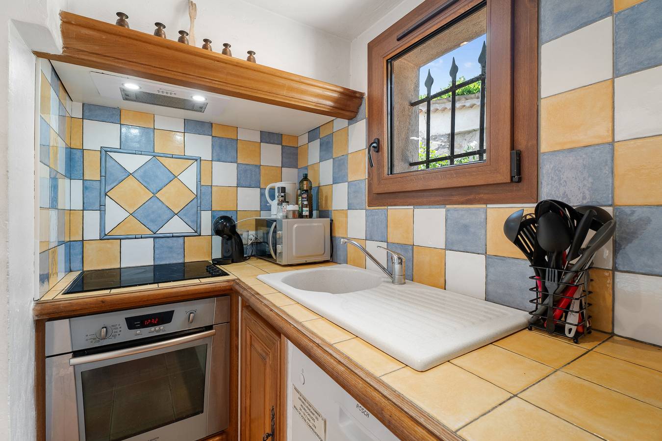 Apartamento entero, La Maison de Noélie - Rdj in Le Bar-sur-Loup, Region de Cannes