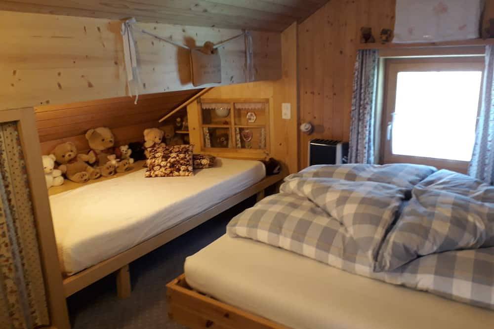 Ganze Wohnung, Schöne Ferienwohnung oberhalb Vierwaldstättersee in Isenthal, Vierwaldstättersee