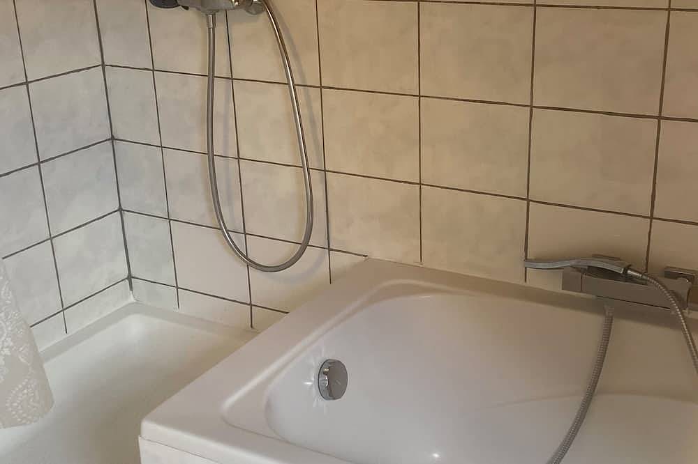 Entire apartment, Apartment near Strasbourg city center in Schiltigheim, Strasbourg region