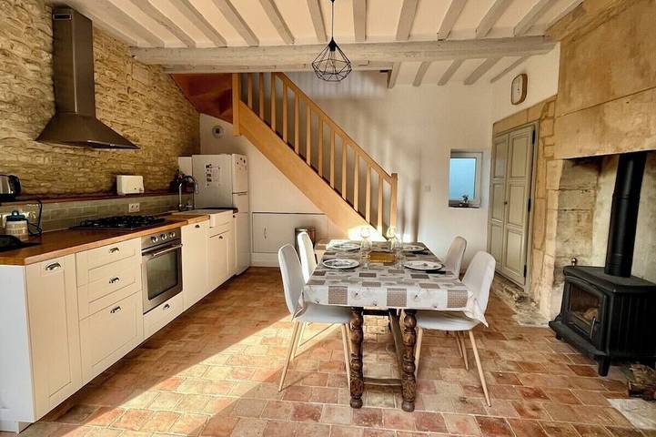 Location de vacances pour 4 personnes, avec terrasse à Bény-sur-Mer