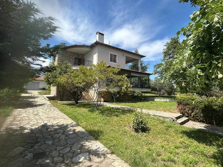 Villa für 10 Personen, mit Terrasse und Ausblick, mit Haustier - 1