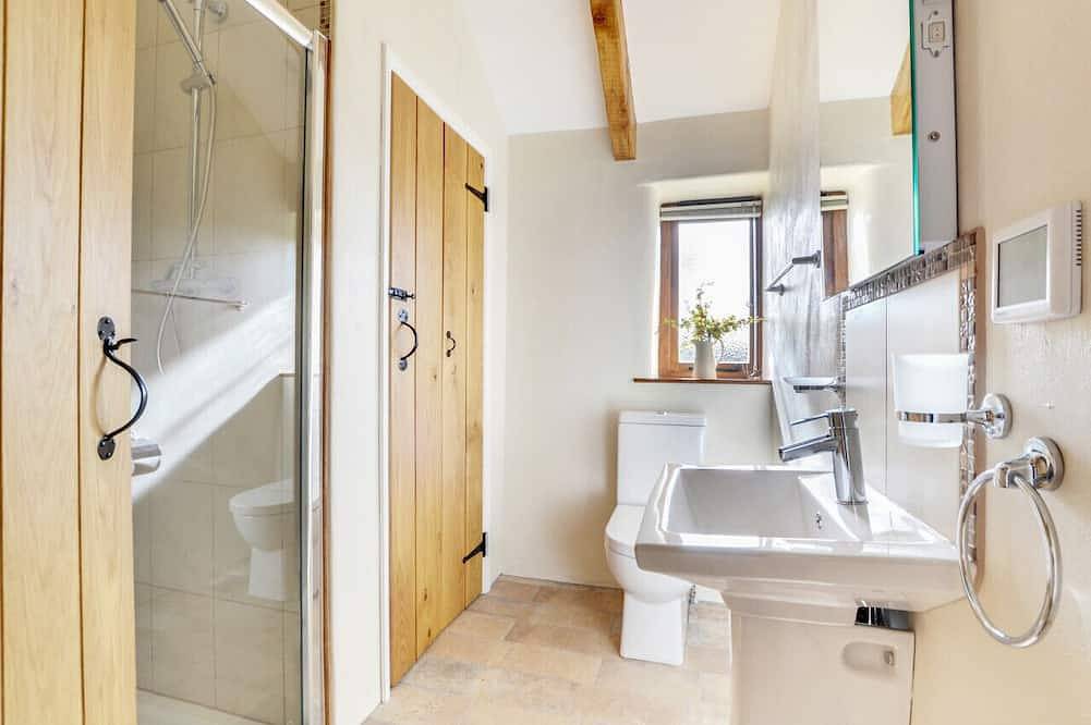 Crows Nest - One Bedroom House, Sleeps 2 in Tiverton, Devon