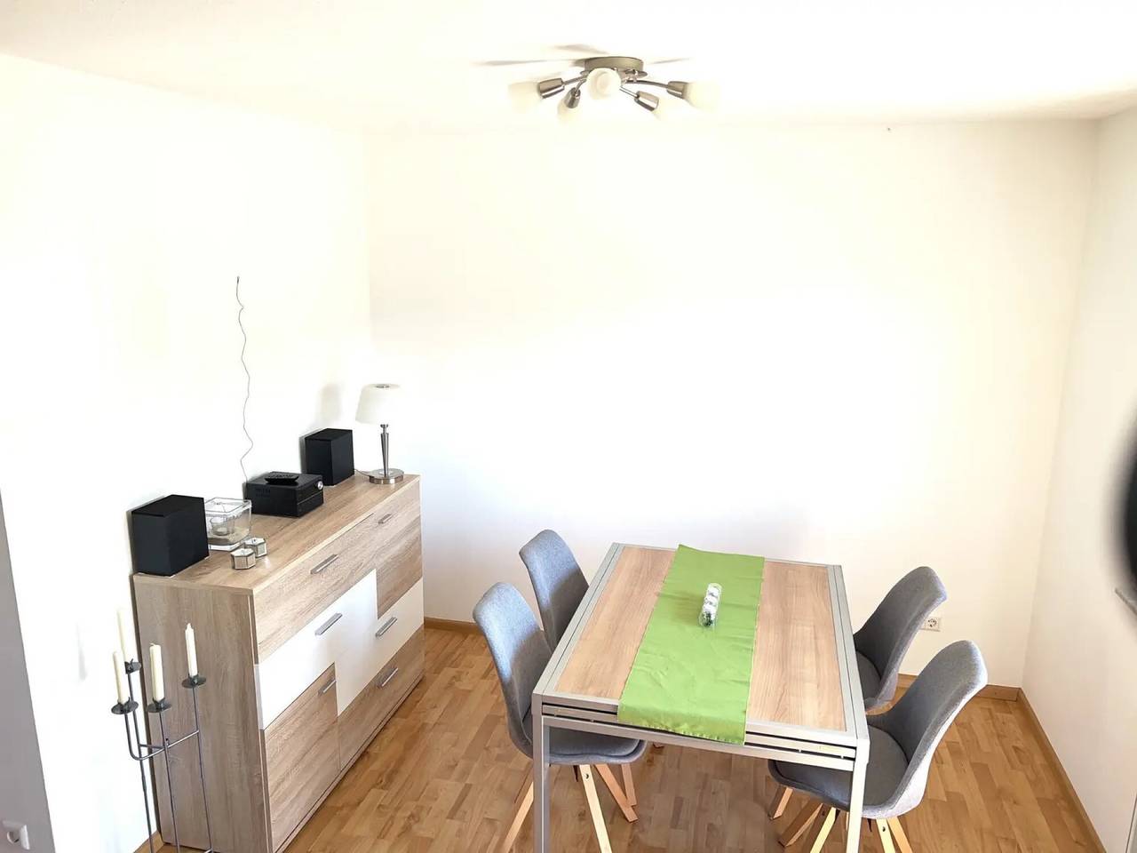 Ganze Wohnung, Apartment 'Schoeni' mit Balkon, Wlan und Klimaanlage in Sasbach am Kaiserstuhl, Kaiserstuhl