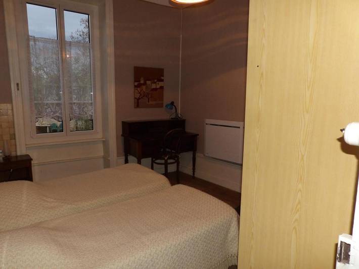 Gîte pour 5 personnes, avec balcon à Saint-Germain-Laval - 2