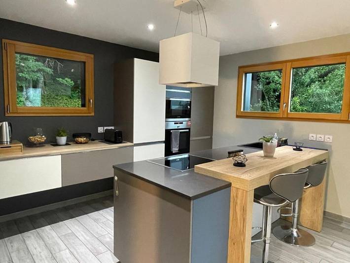 Gîte pour 4 personnes, avec jardin et vue sur le lac à Les Grangettes - 3