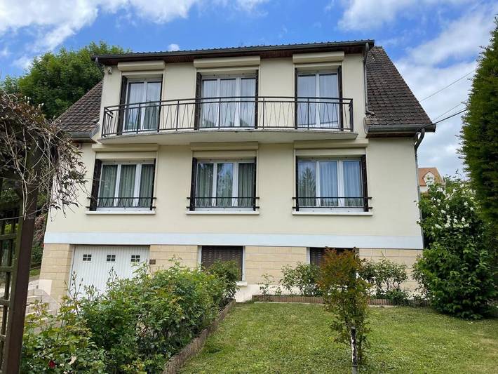 Gîte pour 4 personnes, avec Balcon et Vue à Mareil-Marly