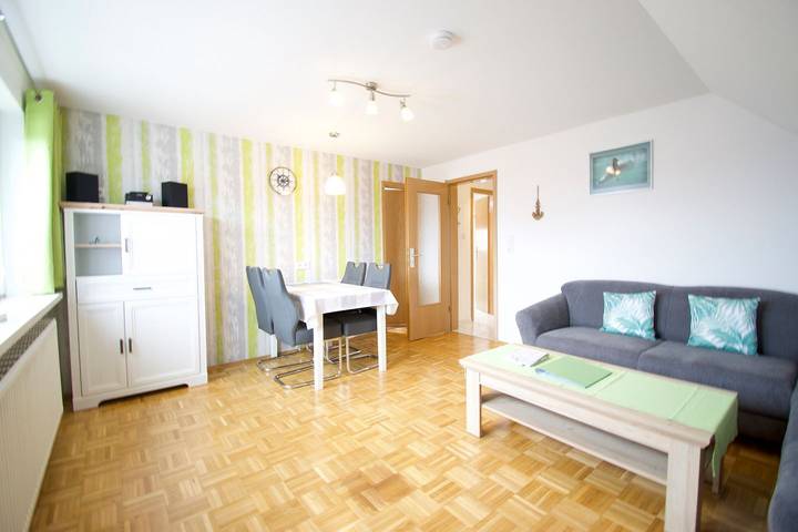 Ferienwohnung für 4 Personen, mit Garten in Ostfriesland - 2