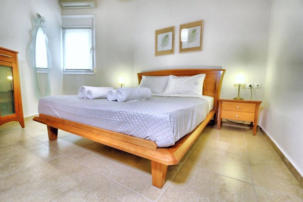 \"Eleni\" Luxus-Apartment mit Meerblick in Mades in Lygaria, Achlada