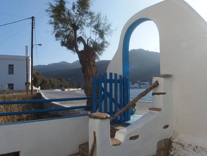 Gîte pour 2 personnes, avec vue ainsi que jardin et terrasse dans Amorgos - 2