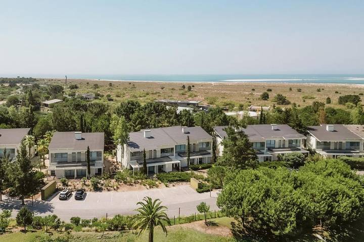 Chalet para 6 personas, con Balcón y Terraza además de Jardín y Vistas al lago en Península de Troia