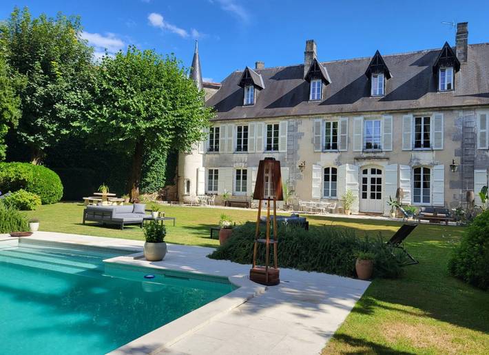 Chambre d’hôte pour 2 personnes, avec piscine et jardin en Charente - 2