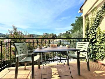 Gîte pour 2 personnes, avec vue et balcon, animaux acceptés dans Parc naturel régional du Verdon