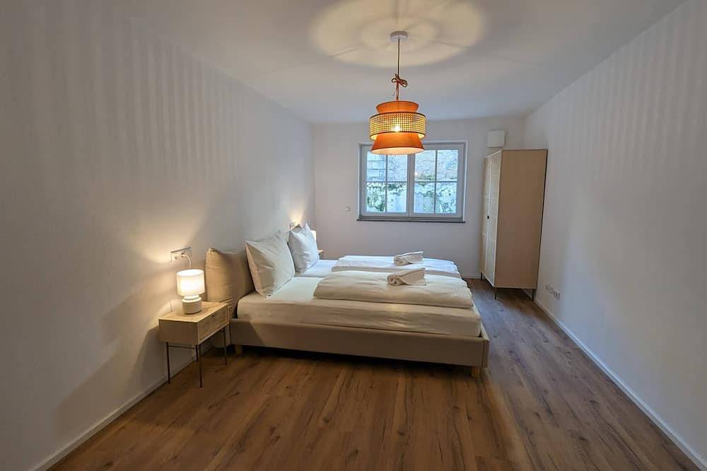 Ganze Wohnung, Liboria I Traumhafte Ferienwohnung am Riegsee mit Blick auf die Zugspitze! in Riegsee, Das Blaue Land
