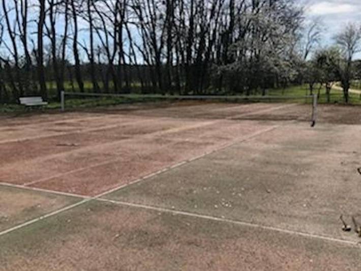Location de vacances pour 15 personnes, avec jardin ainsi que piscine et balcon à Le Lude - 2