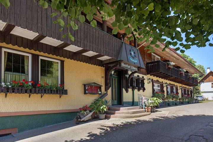Chambre double standard avec jardin commun, balcon et Wi-Fi in Tennenbronn, Schramberg