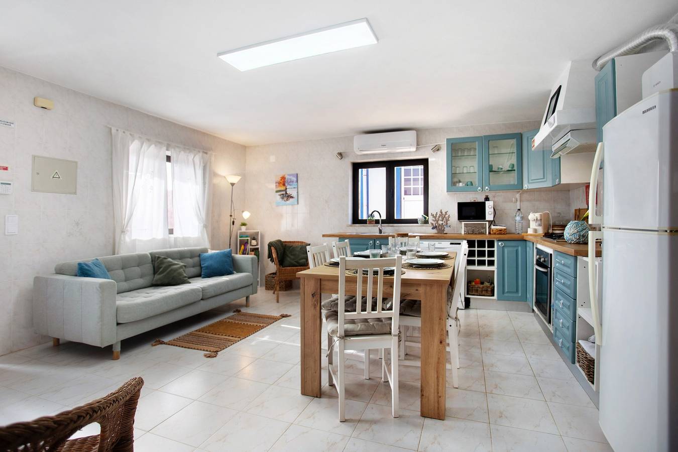 Casa vacanze 'Bouros's Cliff' con giardino privato, Wi-Fi e aria condizionata in Serra do Bouro, Santo Onofre e Serra do Bouro