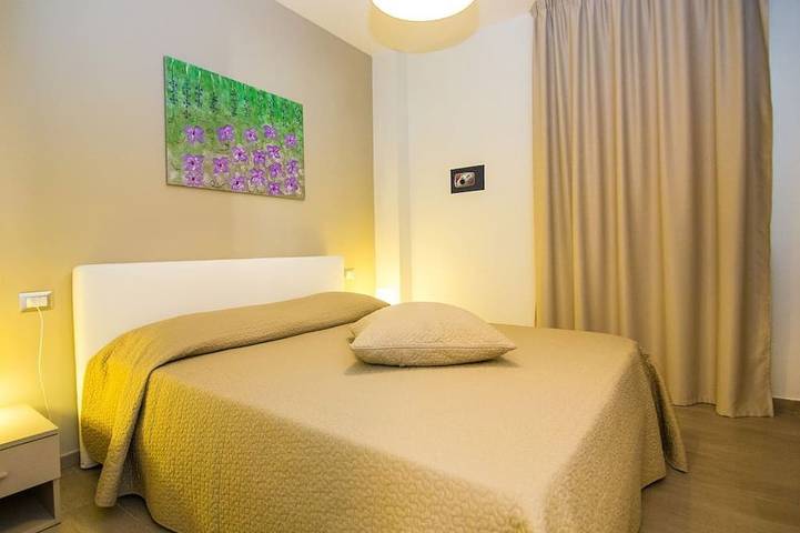 Ferienwohnung für 4 Personen, mit Balkon in San Benedetto del Tronto - 2