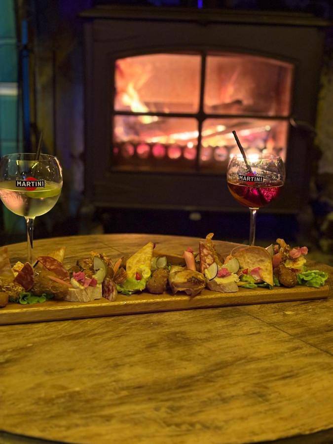 Chambre d’hôte pour 2 personnes, avec vue ainsi que jardin et piscine, animaux acceptés à Fabrezan - 4