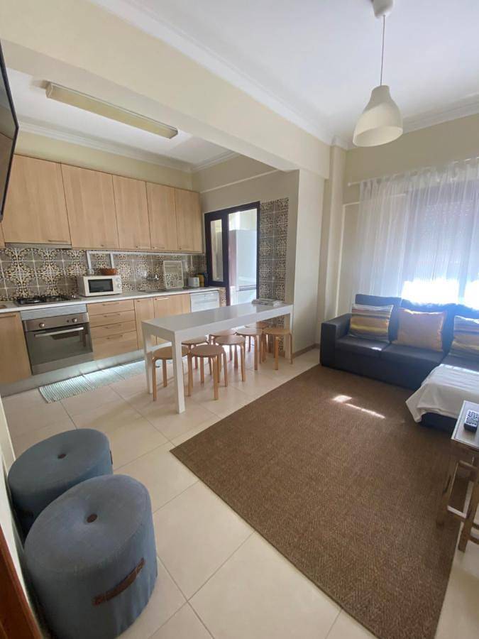 Apartamento inteiro, Apartment in Benfica, Lisboa