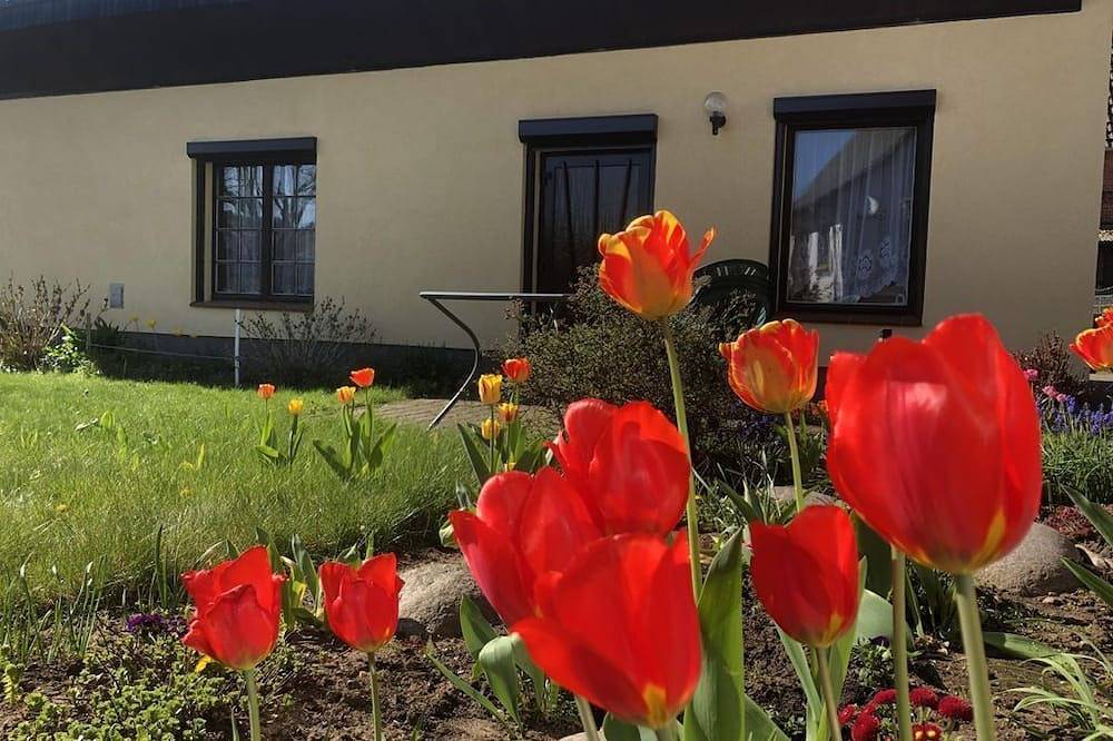 Ganze Wohnung, Ferienbungalow Familie Pohl - Ferienbungalow, Dusche, 1 Schlafzimmer in Banzkow, Ludwigslust-Parchim