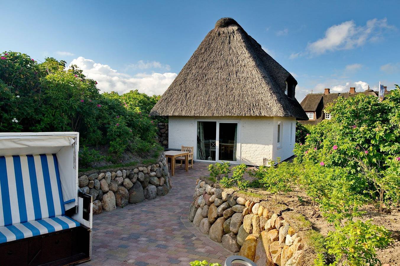 Lütt Hüs 2 – Exklusives Reetdach-Ferienhaus (ca. 60 m²) für 4 Personen in Nordfriesische Inseln (Schleswig-Holstein), Wenningstedt