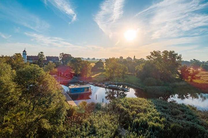 Boot für 4 Personen, mit Terrasse und Garten sowie Ausblick und Seeblick auf Usedom