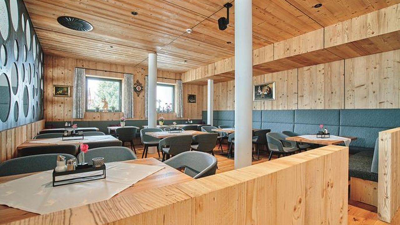 Kamer voor 4 personen met sauna in Jerzens, Bezirk Imst