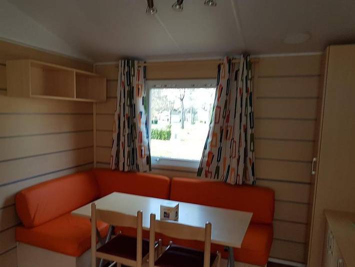 Camping pour 6 personnes, avec bassin pour enfant dans les Gorges du Tarn - 4