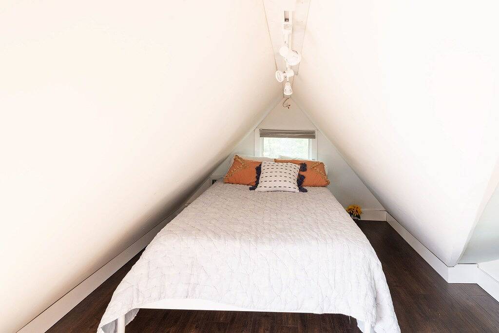 Neuer Pool / Whirlpool in einem ruhigen Außenbereich mit fantastischer Master Suite in Fire Island, Suffolk County