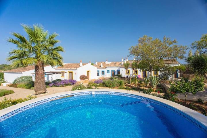 Ferienhaus für 5 Personen, mit Ausblick und Pool sowie Garten in Lagos - 2