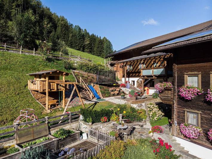 Hütte für 3 Personen, mit Ausblick und Terrasse sowie Garten, kinderfreundlich am Großglockner - 3