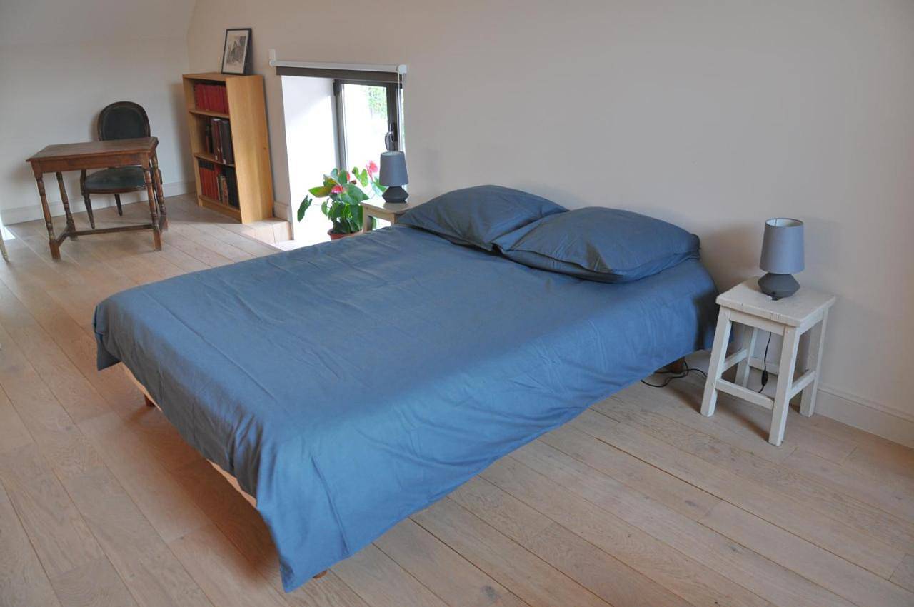 Deluxe Double Room (2 Adults + 1 Child) in Reims, Marne