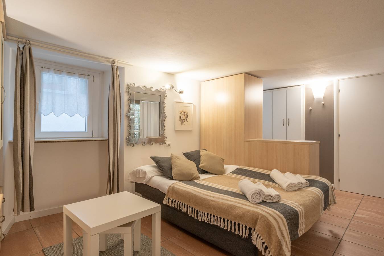 Ganze Wohnung, Bellano Studio 2 in Bellano, Orobie Alpen West