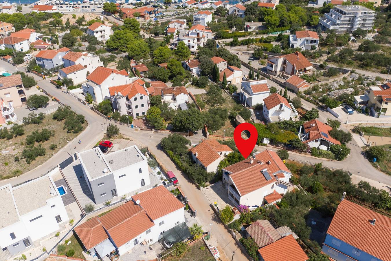 Ganze Wohnung, 2-Zimmer-Ferienwohnung mit Terrasse Jezera, Murter A-21148-a in Tisno, Murter