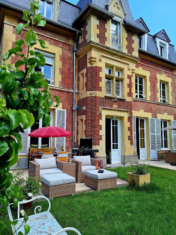 Charming Guest House in Firfol, Région de Lisieux