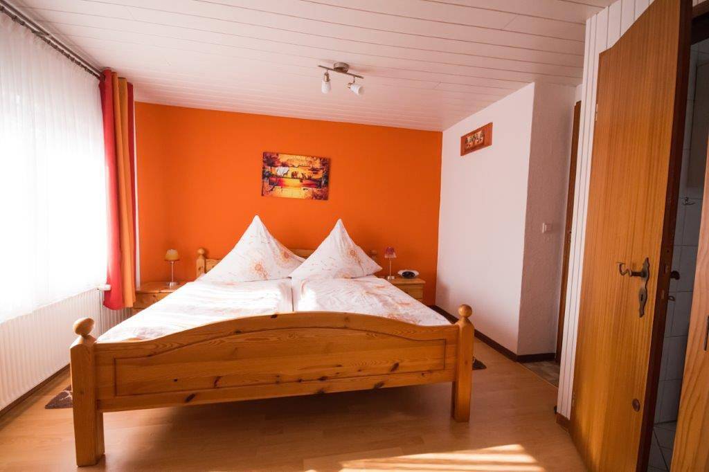 Ganze Ferienwohnung, Haus Karin - 2-Raum-Fewo in Büsum, Dithmarschen